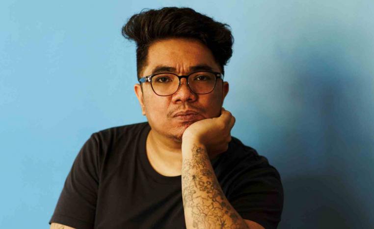 الروائي الفلبيني جلين دياز