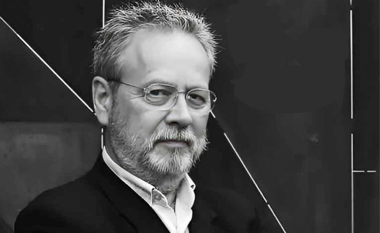 شاعر جُزر الخالدات أندريس سانشيث روباينا