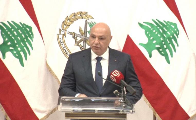 الرئيس اللبناني تحت ضغوط كبيرة