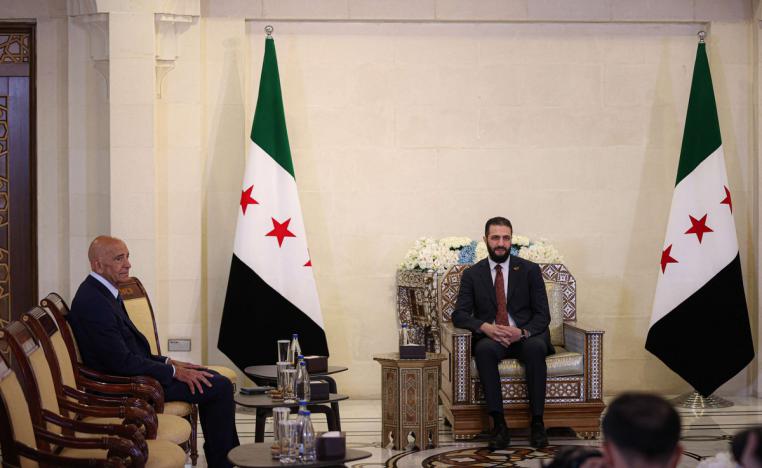 إدارة الشرع تراهن على إرضاء واشنطن 