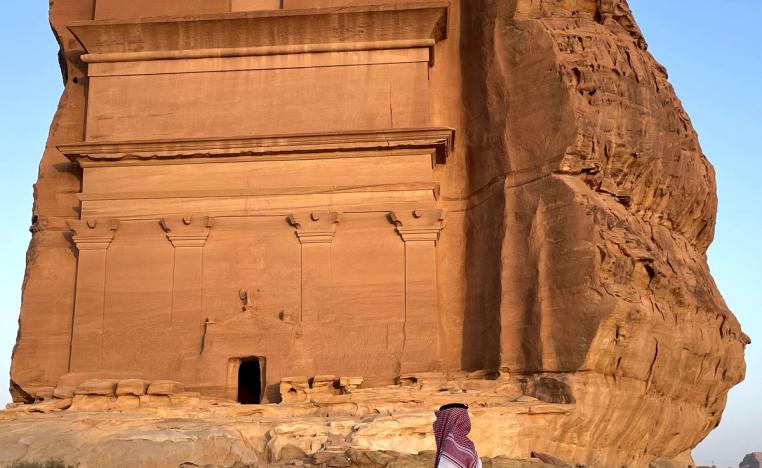 شاهد على التاريخ