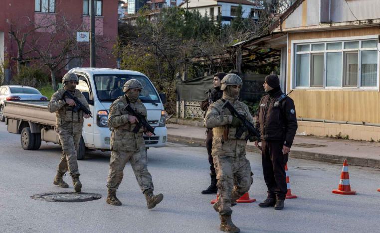 Turkish gendarmerie special forces team leaves the site where Turkish security forces launched an operation on a house believed to contain suspected Islamic State militants, in Yalova province, Turkey, December 29, 2025. 
