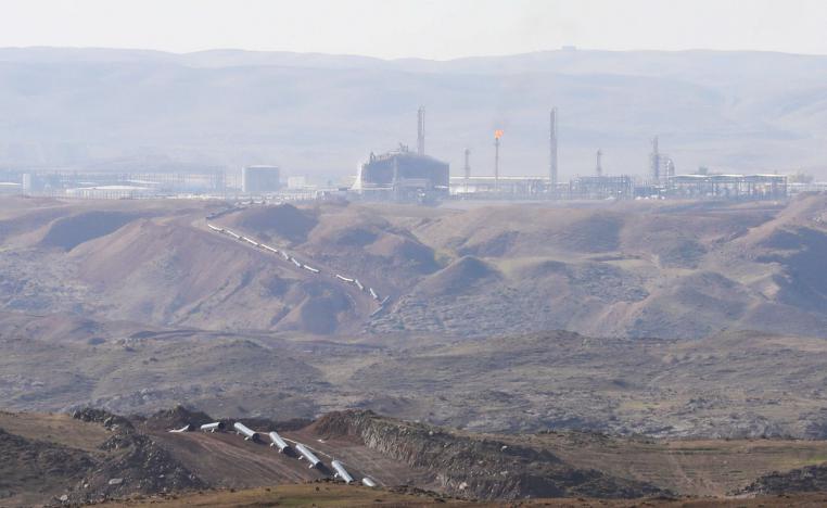 الاعتداء على حقل كرومر مر مرور الكرام