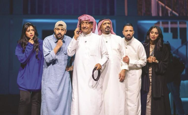 مسرح 'طال عمره'