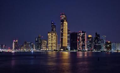 الإمارات تبرز عالميا وعربيا كنموذج تنموي واضح المعالم