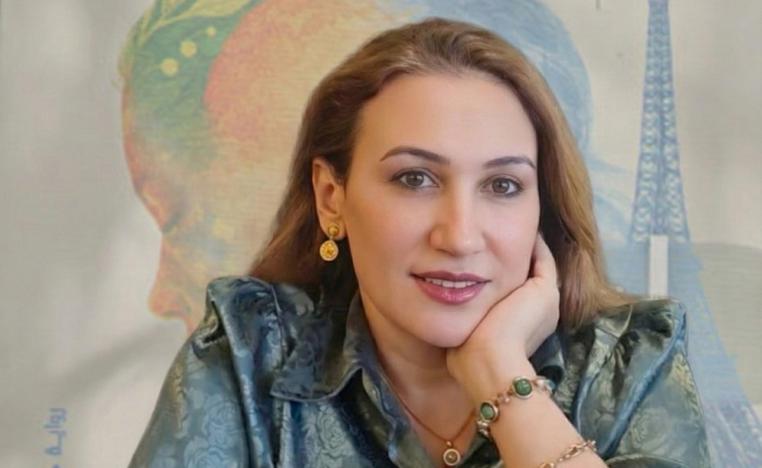 لنا عبدالرحمن ترسم لوحةً عن الاغتراب