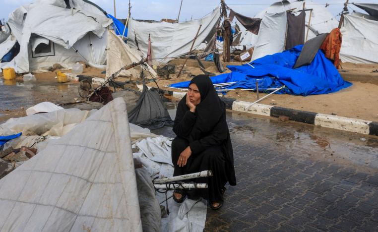 من ينقذ نساء غزة