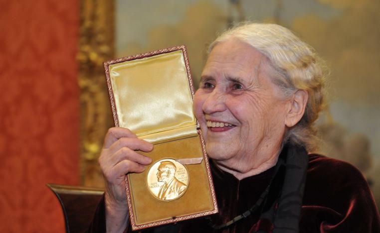 قصص دوريس ليسينغ قراءة للتاريخ