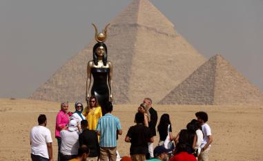 التمييز ضد المرأة في الفنادق يضر بالسياحة