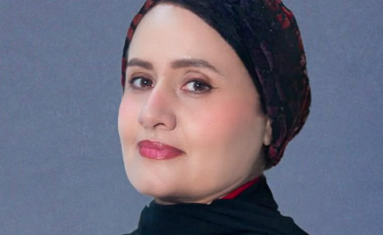 الكاتبة نجلاء العمري