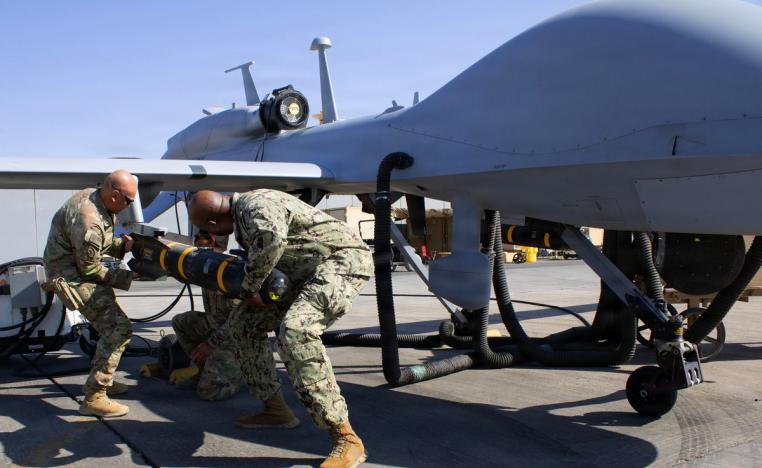 مناورات على وقع توترات لا تهدأ