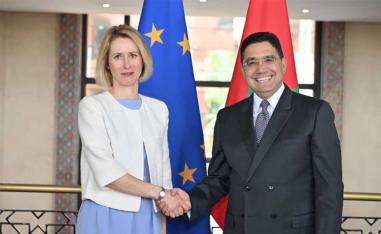 Kallas shaking hands with Bourita in Rabat