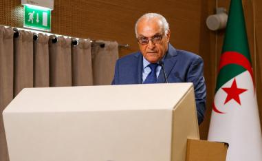أحمد عطاف 