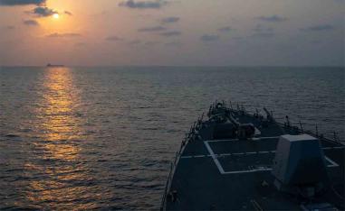 The US military says its warships in Gulf are assisting merchant traffic