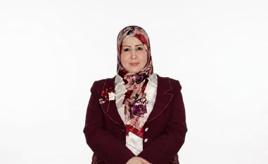 الكاتبة الجزائرية عائشة بنور