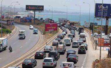 Displaced people make their way back to their homes in southern Lebanon