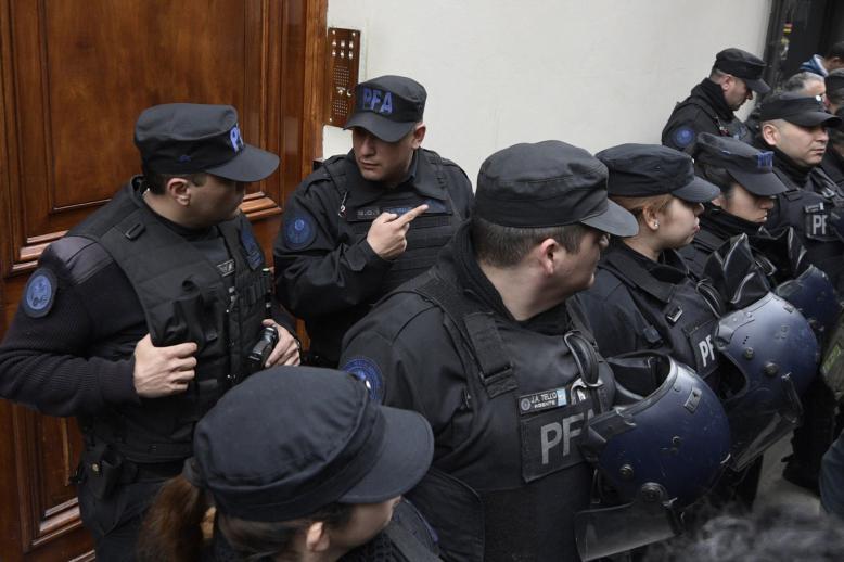 الشرطة الارجنتينية في حالة تأهب دائم تحسبا لاعتداءات في قمة مجموعة العشرين