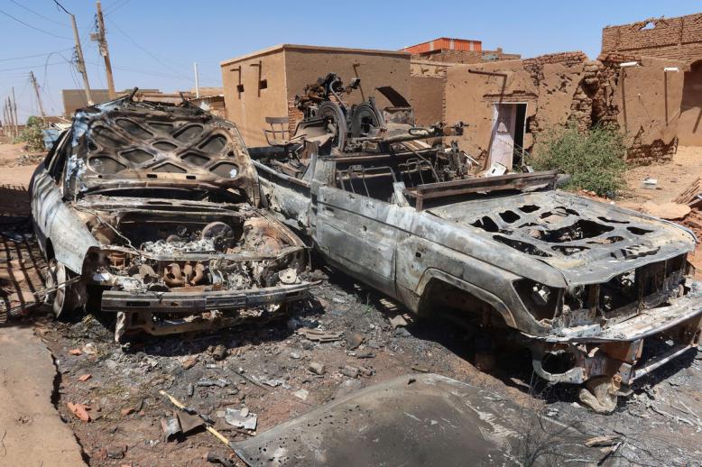 السودان يدخل في نفق مظلم بسبب رفض الحلول السلمية