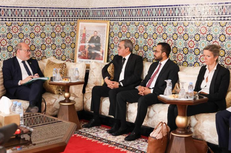 رئيس الوكالة الفرنسية للتنمية ريمي ريوالتقى خلال زيارته الرباط بمسؤولين محليين من الأقاليم الجنوبية للمملكة