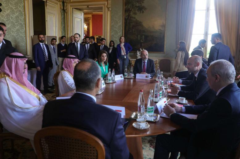 الزخم الدولي لحل الدولتين يثير حفيظة واشنطن 