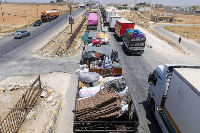 عودة تخفف الضغوط على دول الجوار