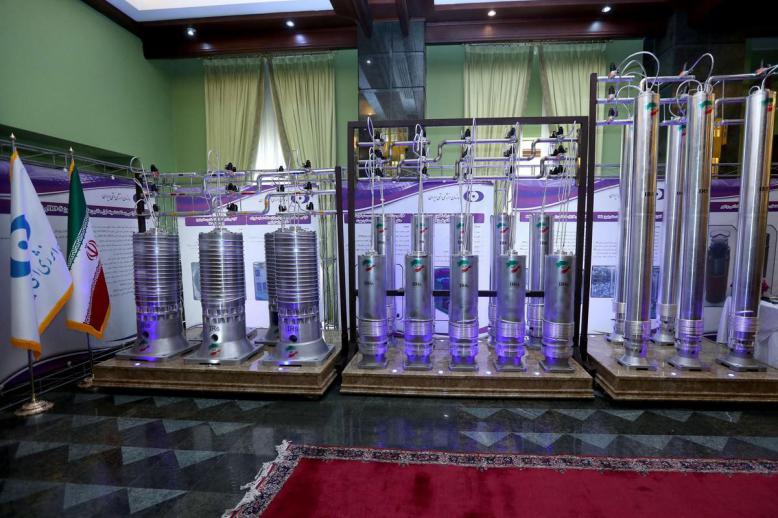 دول أوروبية تهدد بفرض مزيد من العقوبات على طهران بسبب انتهاكاتها النووية