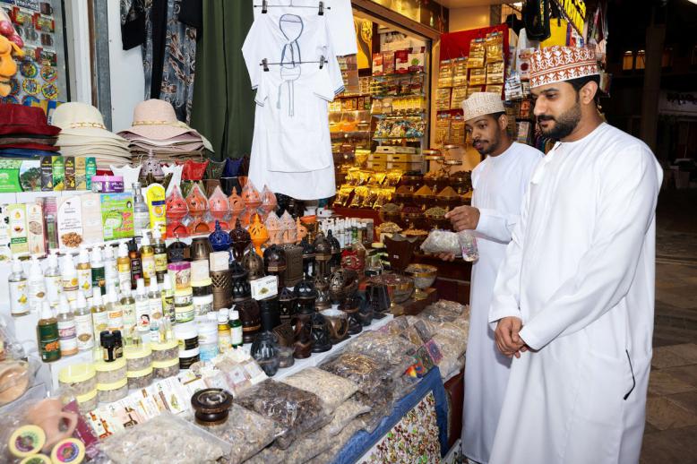 الضريبة لن تشمل محدودي الدخل 