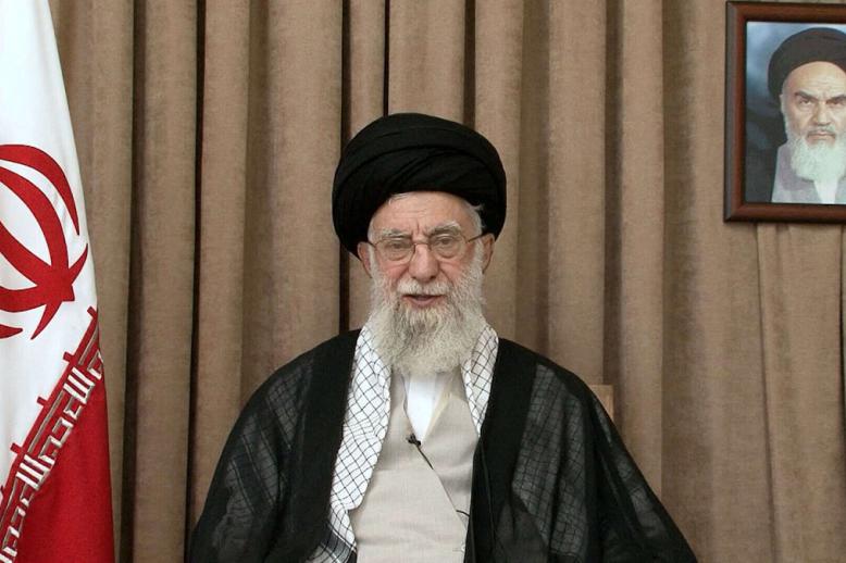 خامنئي بدا هزيلا وضعيفا وبعيدا عن قدراته الخطابية المعتادة