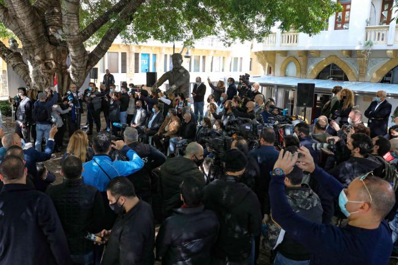 المفكّر الذي عشق بيروت غائب عن لحظة تاريخية 