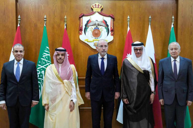 لم تظهر مصر معالم اشتباك إيجابي مع ما تردد حول وجود مشروع عابر للقوميات والديانات