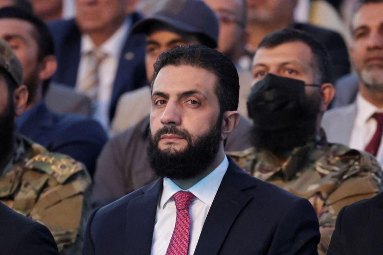 التهديدات تأتي من فصائل قاتلت إلى جانب الشرع ثم انشقت لاحقا