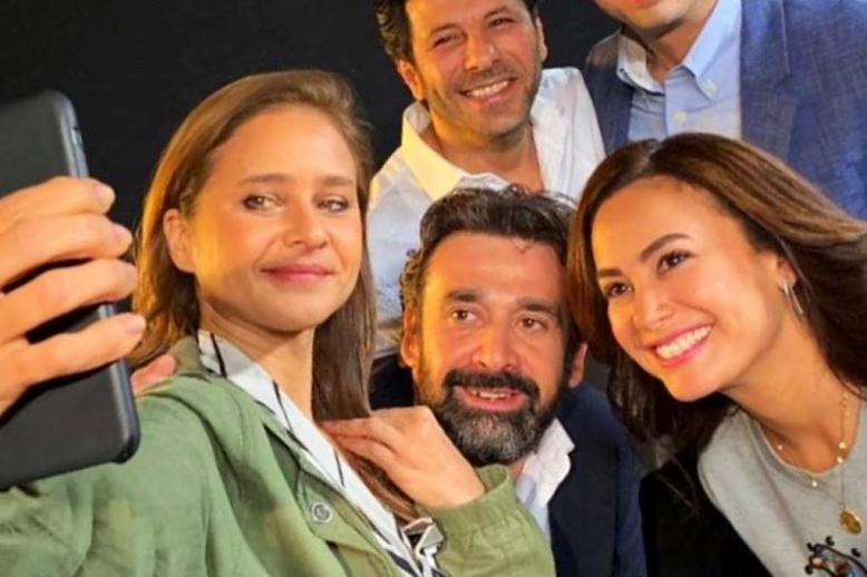 فيلم 'الفيل الأزرق'