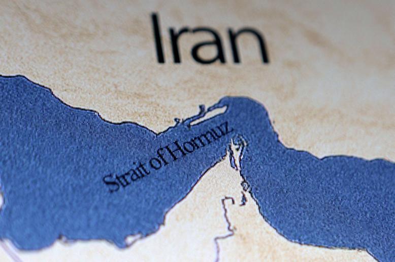 غلق مضيق هرمز كان من بين الخيارات القصوى لايران في مواجهة اسرائيل وأميركا