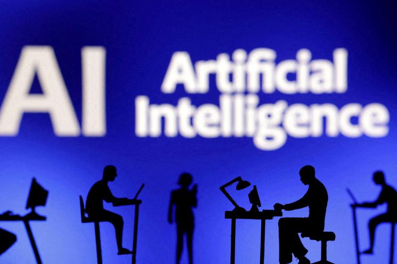 الانفتاح العلمي ومواكبة التطور التكنولوجي ليس ترفا