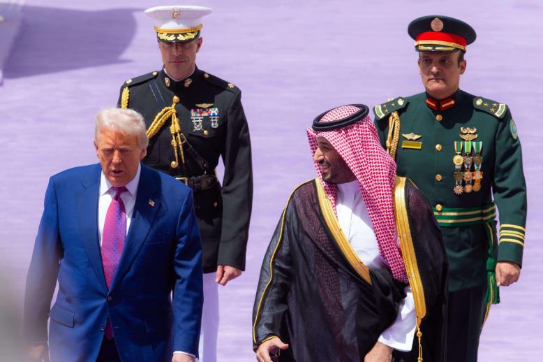 العلاقات الاستراتيجية مع واشنطن لا تعني اهمال الرياض العلاقات المتينة مع الصين