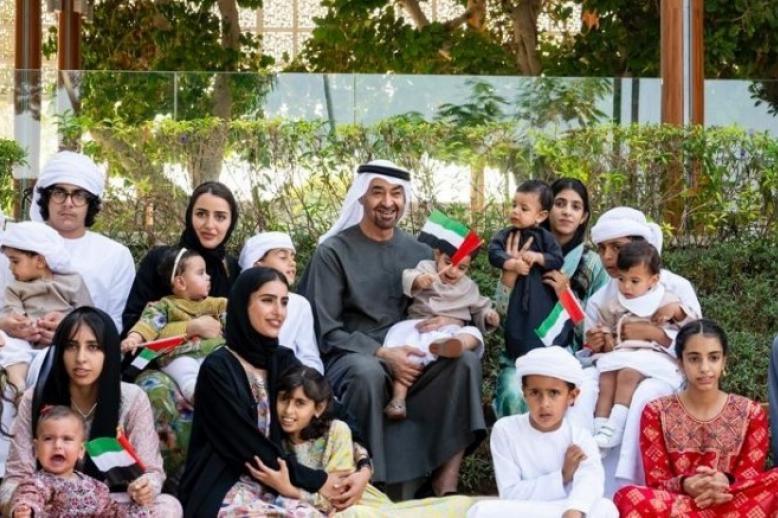 قائد انتقل بالامارات إلى مرحلة جديدة تجعل منها دولة تصنع مستقبلها بيدها