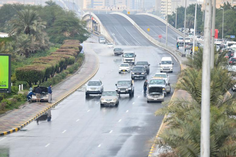 لابد من بلوغ السلامة المرورية عبر الوعي قبل الجزاء