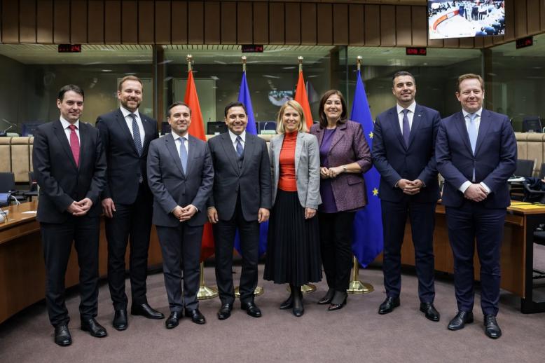 الاتحاد الأوروبي يرسخ ضمنا مغربية الصحراء بتبنيه مقاربة المملكة للحكم الذاتي