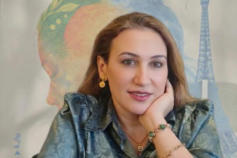 لنا عبدالرحمن ترسم لوحةً عن الاغتراب