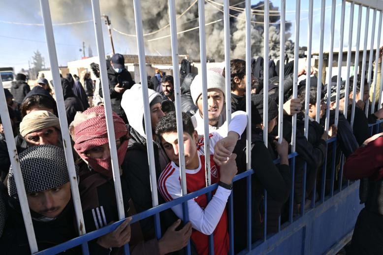 فؤاد حسين يؤكد أن الأعباء المادية والأمنية لسجناء داعش تفوق قدرة العراق