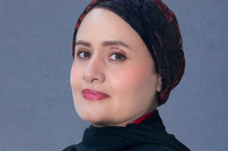 الكاتبة نجلاء العمري