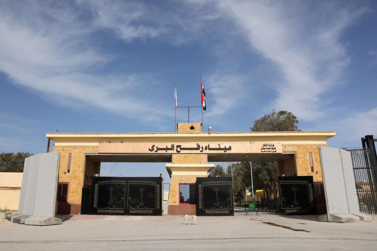 المنفذ الوحيد لتنقل أكثر من مليوني غزي 