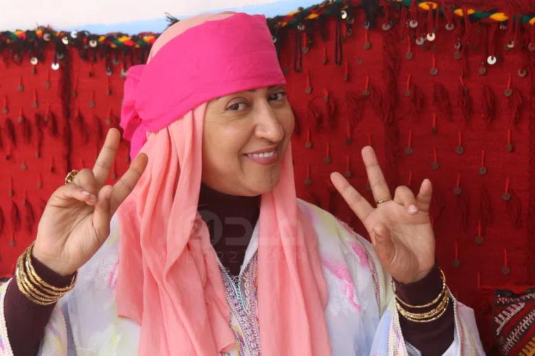 دنيا بوطازوت