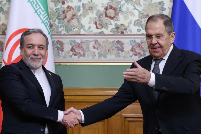 التعاون مع روسيا بات متنفسا للاقتصاد الايراني في ظل العقوبات الغربية