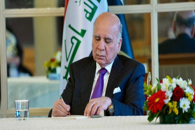 حسين يوجه الإنذار الأخير