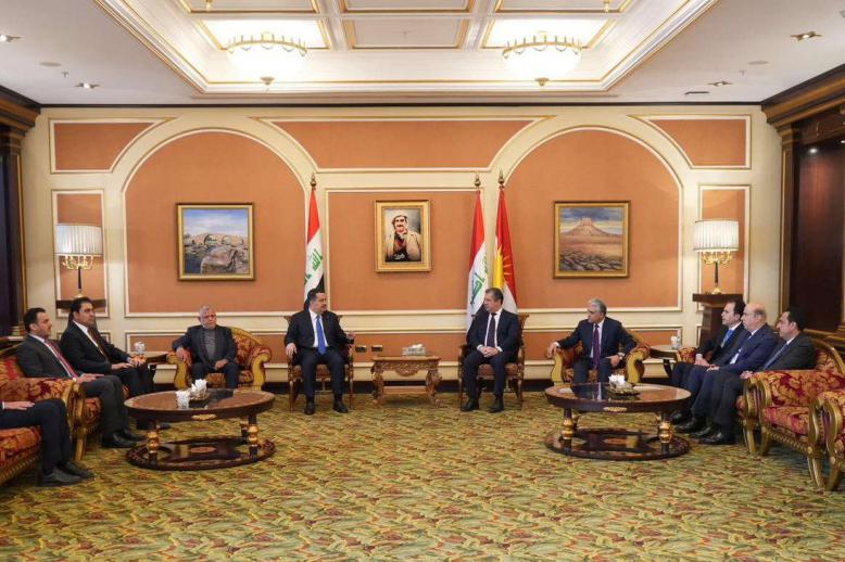 محاولة لإيجاد مخرج سياسي توافقي