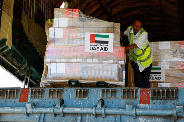 مساعدات اماراتية تأتي من وازع انساني وقيمي لتخفيف محنة الشعب السوداني