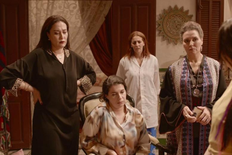 مسلسل 'عش الطمع'