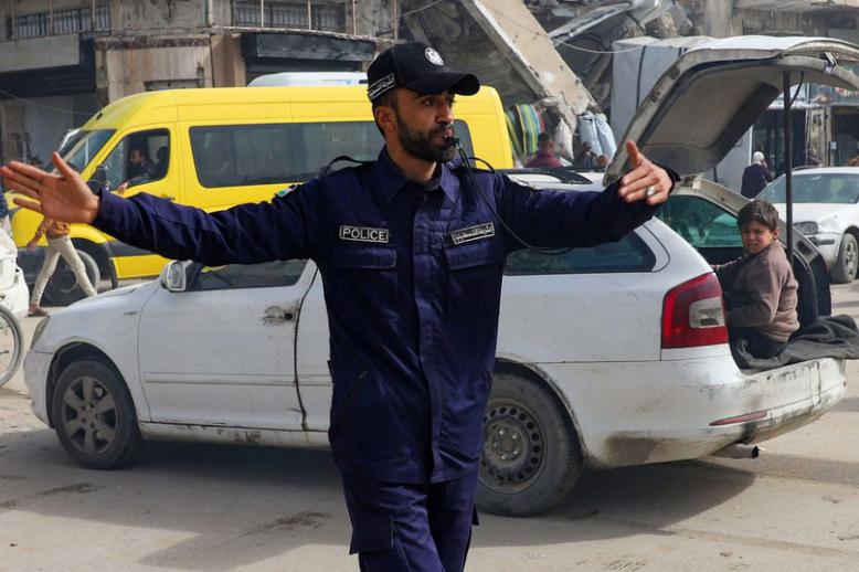 حماس تسعى لضم عشرة آلاف من أفراد شرطتها إلى القوة الجديدة