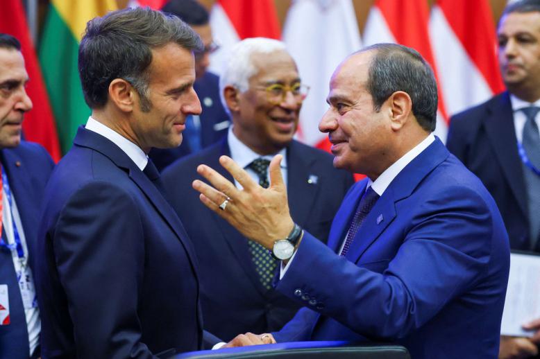 ماكرون والسيسي